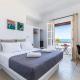 Uncle John's Guesthouse, Skopelos Town