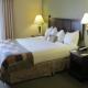 Wingate by Wyndham Peoria - Complimentary Area Shuttle - Photo 8
