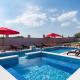 Luxury villa Hedone with pool & whirpool in Pula near the beach, Pula (fotografie 5)