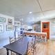 Lakefront Cabin with Patio and Views in Lake Norden, Lake Norden (foto 6)
