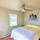 Lakefront Cabin with Patio and Views in Lake Norden, Lake Norden (foto 10)