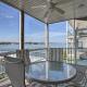 Lake-View Pool + Boat Slip! Ozarks Condo, Lac des Ozarks