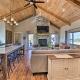 Chic Williamstown Retreat with Pool and Hot Tub!, Williamstown (fotografie 6)