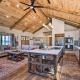 Chic Williamstown Retreat with Pool and Hot Tub!, Williamstown (fotografie 8)