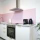 Vibrant Design Apartments - Full Kitchen - Wi-Fi - 18 Mins to City Centre, Wien - Foto 3