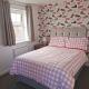 Mannys Apartment - Nice & Cozy 4Bed Flagship Lodge Sittingbourne - Photo 4