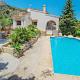 Laura-29A - pretty holiday property with garden and private pool in Calpe - Foto 2