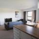 Pass the Keys Lovely 2-Bed Flat Glasgow Harbour FREE parking - Photo 9