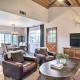 Luxe Lake Arrowhead Getaway w/ Treetop Views!, Lake Arrowhead (fotografie 3)