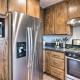 Luxe Lake Arrowhead Getaway w/ Treetop Views!, Lake Arrowhead (fotografie 10)