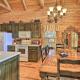 Lansing Cabin with 2 Huge Wraparound Decks and Hot Tub, Lansing - Fotografie 7