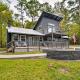Cape Royale Cottage with Fire Pit and Water Views, Coldspring
