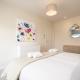 Pass The Keys Quiet 1 bed central apartment with parking, Bath - Photo 9
