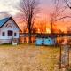 Romantic Spa Villa with Fireplace by the lake, Stjärnsund