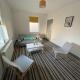 Modern 3 bed home, Free Parking, Free Netflix and WIFI Burnley - Photo 7