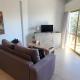 Skol 427 Spacious 1 Bedroom Apartment with Sea Views