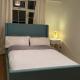 Lovely 2 bedroom apartment with parking space, London - Photo 5