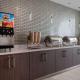 La Quinta Inn & Suites by Wyndham Shorewood - Foto 7