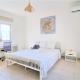 Spacious Lightflooded 2BR Apt / Near Center & Harbour, Larnaka - Photo 3