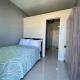 A Cozy 1 Bedroom Unit with a Parking at South Residences SM Southmall, Manila - Foto 2