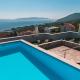 Apartment Lui with rooftop swimming pool, Ičići (photo 2)
