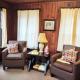 Edgewater Resort Cottage #1, Hot Springs (photo 3)