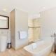 Three Bedroom Apartment - De Waterkant, Кейптаун - Фото 10