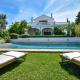 Spacious Andalusian-inspired Villa with Scenic Views, Marbella - Fotografie 3