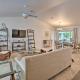 Pool Access & Beach Gear! Canalfront Naples Home, Naples (Foto 6)