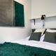 URBAN APARTMENTS COSY No 4, FREE PRIVATE PARKING, Self CHECK-IN, ホジュフ - 写真 9