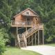 Lofty Willows Treehouse by Amish Country Lodging, Millersburg - Foto 1