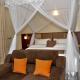 Studio - Sleeps 2 - Parking - Free Shuttle