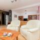 Duplex Apartment near the Airport by Noclegi Renters, Varsavia - Foto 2