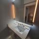 Cozy Guest Suite in Quiet Home with Private Entry, Vancouver (foto 8)