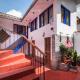 LO NUESTRO House