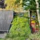 Tiny-House van zeecontainers bij het bos, Oranjewoud