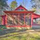 Serene Cabin with Riverfront Views and Access!, Fayetteville (Foto 7)