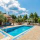 Villa Jasmine, Città di Skopelos