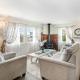 Bella Bella Beach Cottage, Gig Harbor