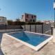 Poolside 2 bedroom ap. MARE Trogir - Fotografie 4
