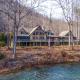 Serenity on the River Luxe Lewisburg Cabin! - Foto 1