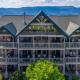 TANASI LODGE - Reunions, Retreats, Weddings, Family Getaways, Sevierville