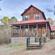 Broken Bow Cabin with Deck, Hot Tub and Fire Pit! - Foto 1