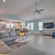 Luxury Townhouse with Ocean Views - Walk to Ocean!
