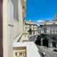 Appartamento sul Teatro San Carlo Naples - Photo 10