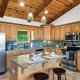 Game Rooms + Views: Spacious Mtn Cabin in Murphy!, Murphy (foto 7)