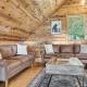 Game Rooms + Views: Spacious Mtn Cabin in Murphy!, Murphy (foto 9)