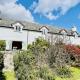 Orchard Cottage - Walking distance of the river, charming sunny patio, quiet location, Dittisham