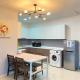 Suasana JB at JB Center Luxury Modern & Rustic 1BR Apt for Bussiness,Vacation trips, Johor Bahru (Foto 6)