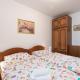 Apartments with parking space Baska, Krk - 19483, Baška (Foto 10)